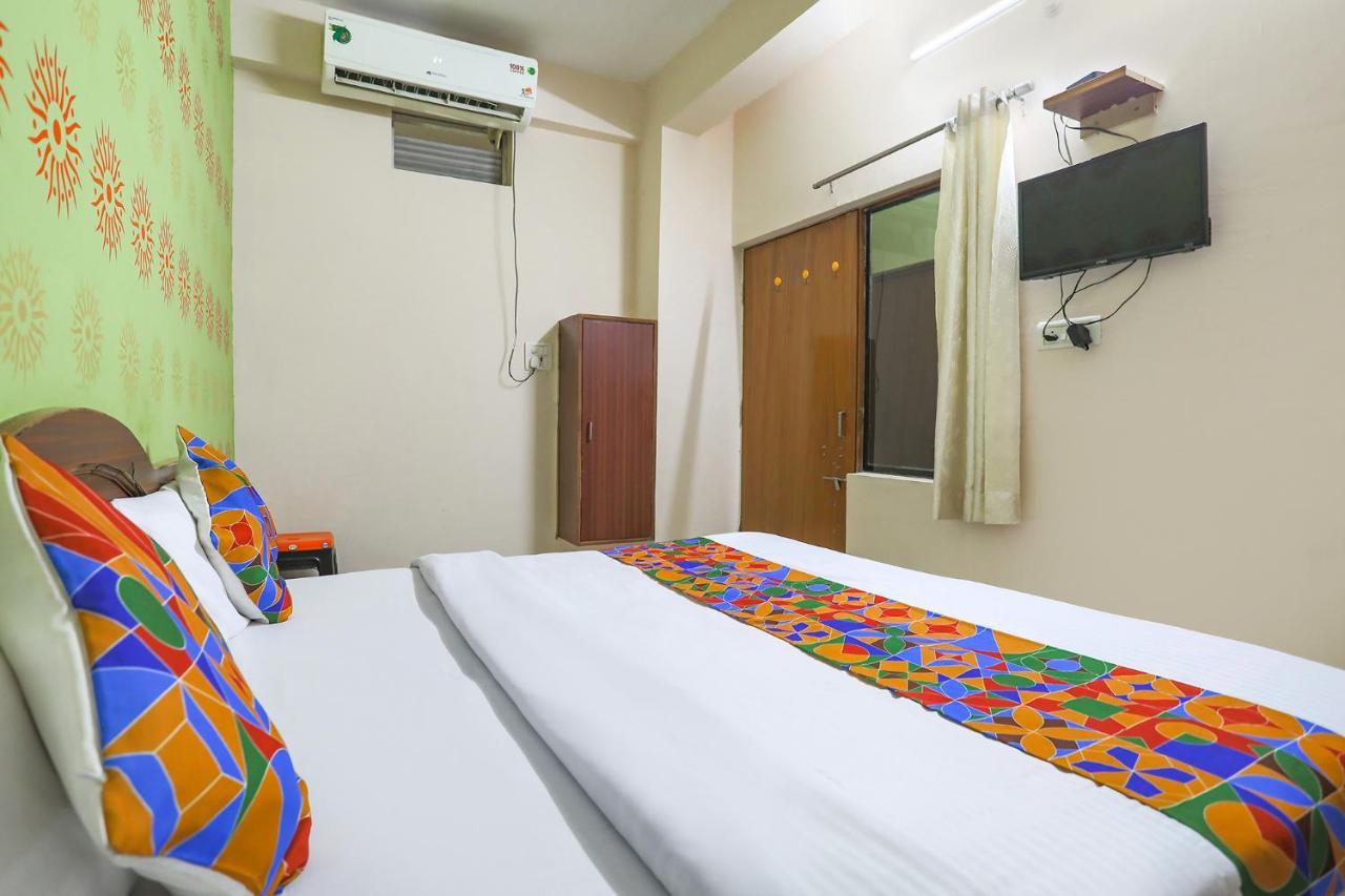 Fabexpress Kashi Khand Varanasi Exterior photo
